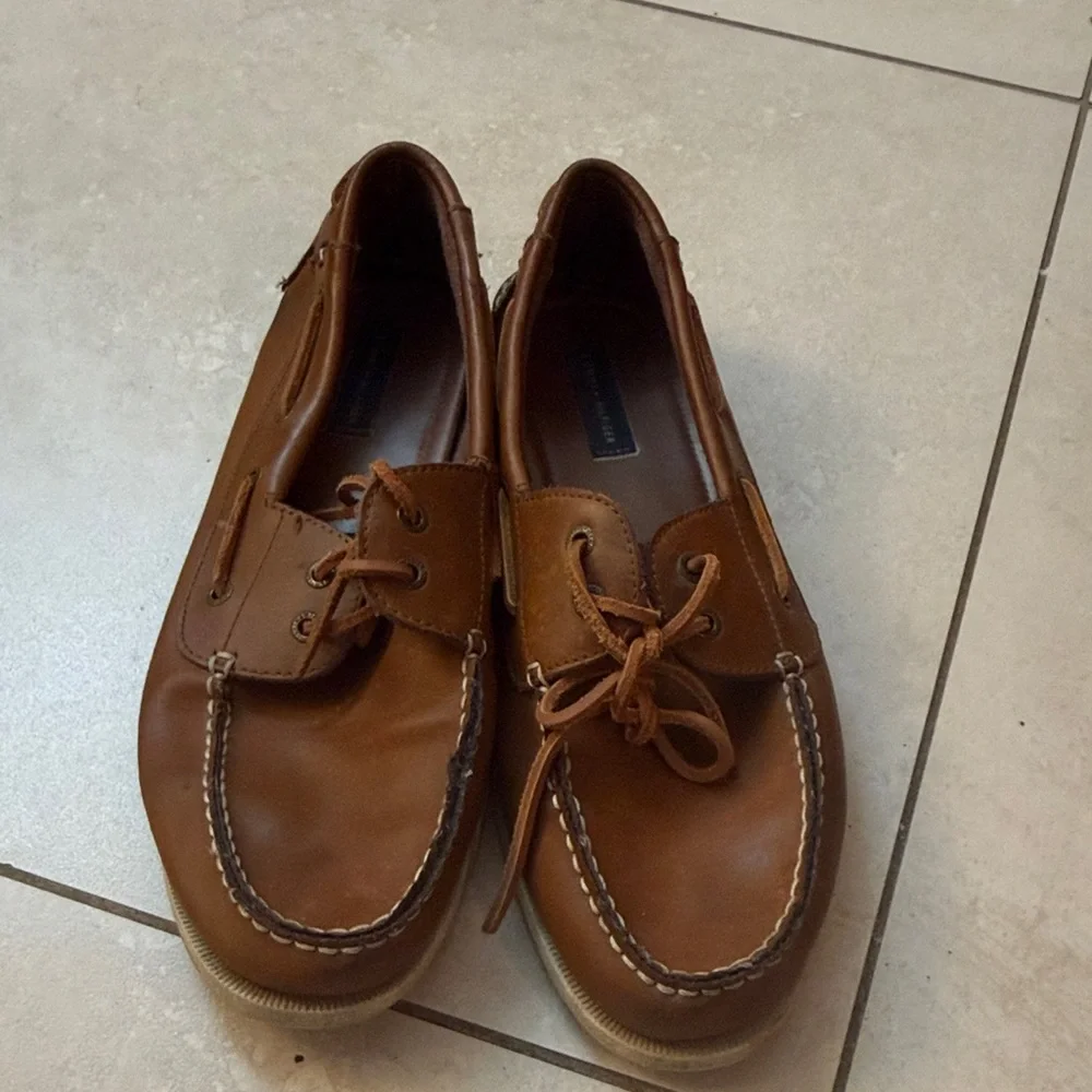 Tommy Hilfiger Tan Boat Shoes